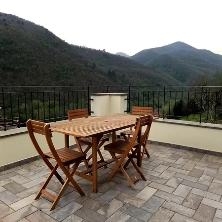 Utarsu - Casa Rosa Farmház Montale