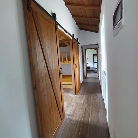 Utarsu - Casa Rosa Montale