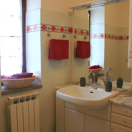 Utarsu - Casa Rosa Montale
